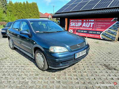 Opel Astra 1.2 02r