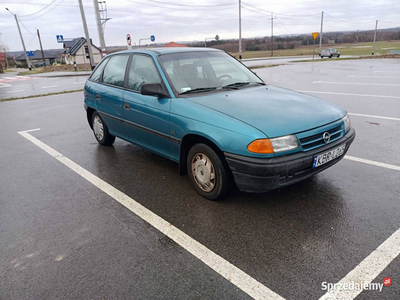 Opel Astra 1.6 8v 92r