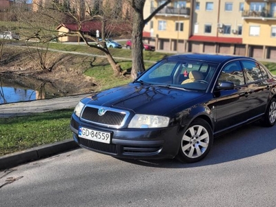 Skoda Superb 1.8T + GAZ - klimatronic, ksenony