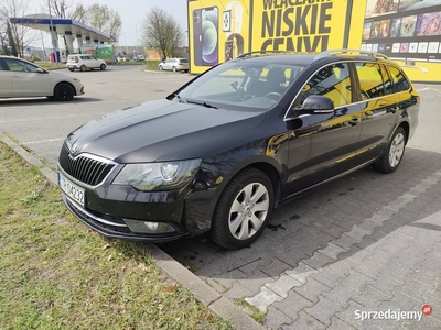 Skoda Superb Skoda Superb II kombi, 1.8 TSI CDAA, 2014r.