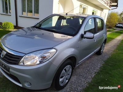 Sprzedam Dacia Sandero 1.4 MPI 94tyś przebiegu klima 2009rok