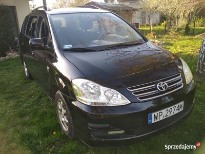 Sprzedam Toyota Avensis Verso