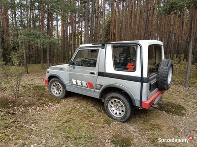 Suzuki samurai sj 410