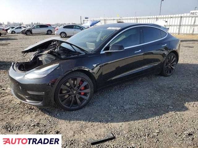 Tesla Pozostałe benzyna 2020r. (SACRAMENTO)