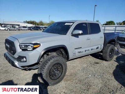 Toyota Tacoma 3.0 benzyna 2020r. (SACRAMENTO)