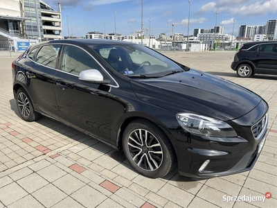 Volvo V40 Diesel 2.0 D2 2015r R-Design + felgi z oponami