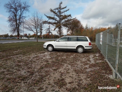 VW Passat kombi 1.9 tdi ex polizei auto