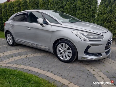 Citroen DS5 Super wyposażenie Łopatki F1 2012r