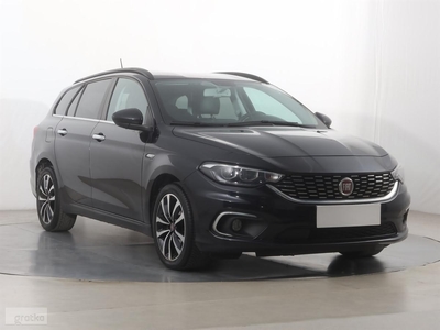 Fiat Tipo II , Skóra, Navi, Klimatronic, Tempomat, Parktronic,