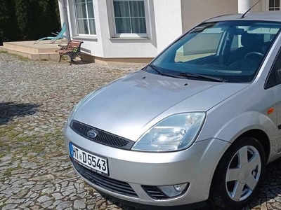 FORD FIESTA 1.3i Klimatyzacja Opłacony