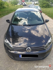 Golf 6 2.0TDI czarny , alu , klima , hak