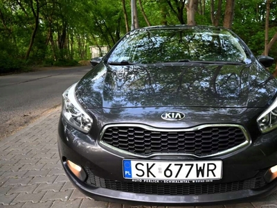 Kia Ceed II Hatchback 5d Facelifting 1.4 DOHC 100KM 2015