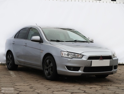 Mitsubishi Lancer VIII , GAZ, Navi, Klimatronic, Podgrzewane siedzienia,ALU