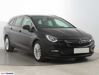 Opel Astra 1.6 158 KM 2016r. (Piaseczno)