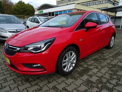 Opel Astra K Hatchback 5d 1.4 Turbo 125KM 2017