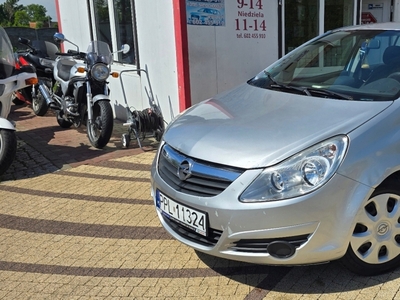 Opel Corsa D Hatchback 1.3 CDTI ecoFLEX 75KM 2007