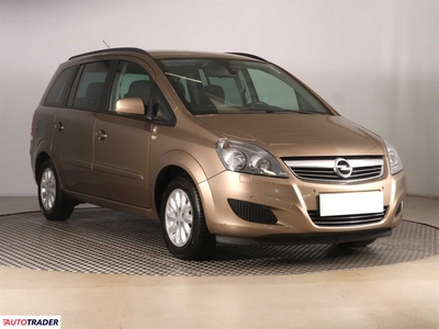 Opel Zafira 1.8 138 KM 2013r. (Piaseczno)