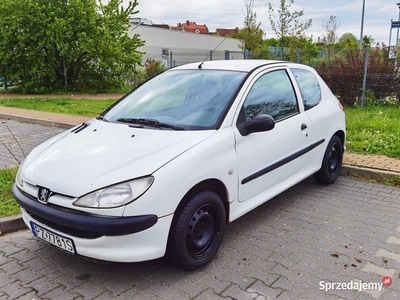 Peugeot 206 silnik 1.1 Rok 2004 Jeżdżący z OC 2025 Zamiana