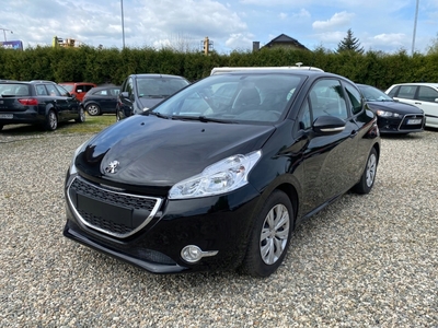 Peugeot 208 I Hatchback 3d 1.0 VTI 68KM 2013