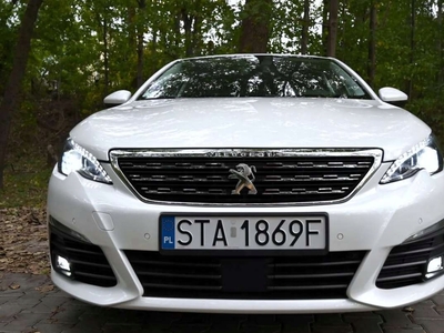 Peugeot 308 II Hatchback Facelifting 1.2 PureTech 130KM 2020