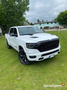 RAM 1500 LIMITED NIGHT EDITION 4x2 (Tylny napęd)