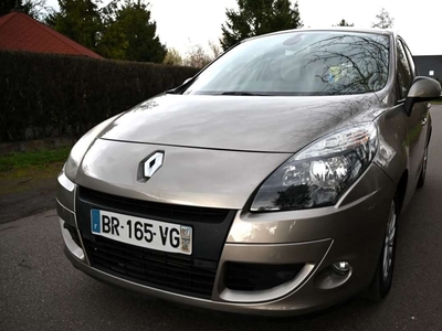 Renault Scenic III Van 1.6 dCi S&S eco2 130KM 2011