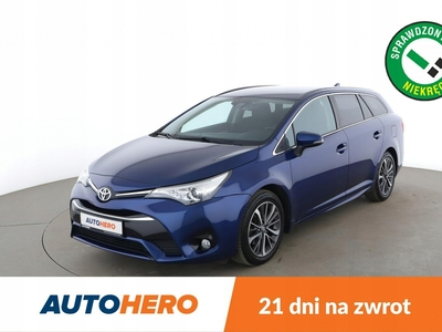 Toyota Avensis III Wagon Facelifting 2015 1.8 Valvematic 147KM 2016