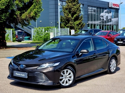 Toyota Camry IX 2.5 Hybrid Dynamic Force 218KM 2020