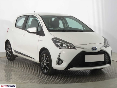 Toyota Yaris 1.5 99 KM 2018r. (Piaseczno)