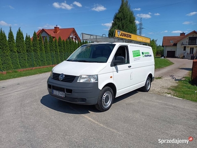 VOLKSWAGEN TRANSPORTER T5 108000 km