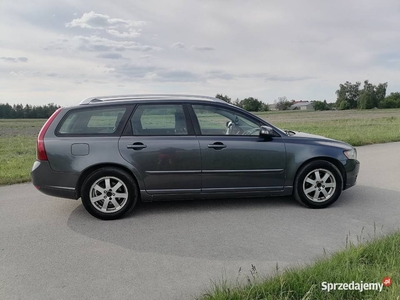 Volvo v50 po lifcie 2008r sil 2.0d wyposażony