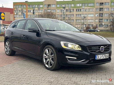 Volvo V60 plug-in hybryda 2.4 2014r