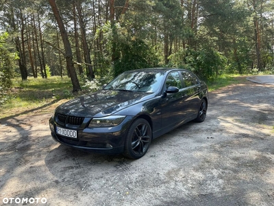 BMW Seria 3 318i