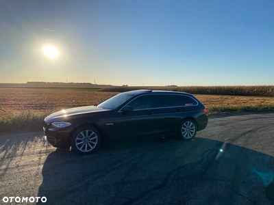 BMW Seria 5 530d xDrive Touring