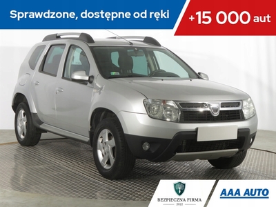 Dacia Duster I SUV 1.6 16V 105KM 2012