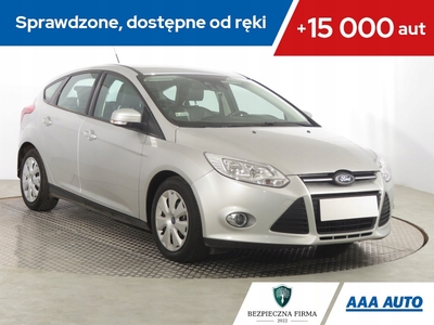 Ford Focus III Hatchback 5d facelifting 1.6 TDCi 95KM 2014