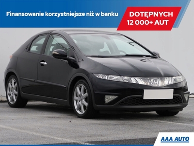 Honda Civic VIII Hatchback 3d 1.8 i-VTEC 140KM 2007