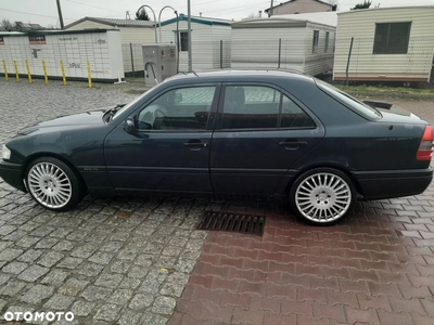 Mercedes-Benz Klasa C 180 Esprit