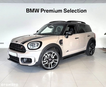 MINI Countryman Cooper S ALL4 John Cooper Works Trim