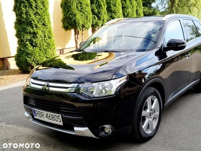 Mitsubishi Outlander 2.2 DI-D 4WD Instyle