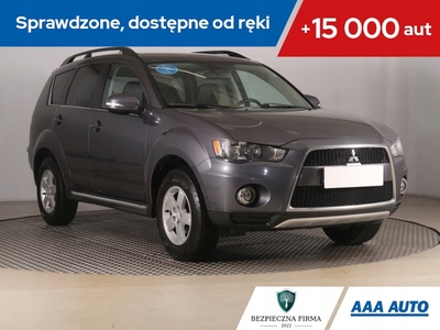 Mitsubishi Outlander III SUV 2.0 DOHC MIVEC 147KM 2012