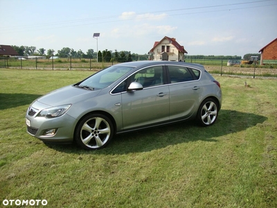 Opel Astra 1.6 Cosmo