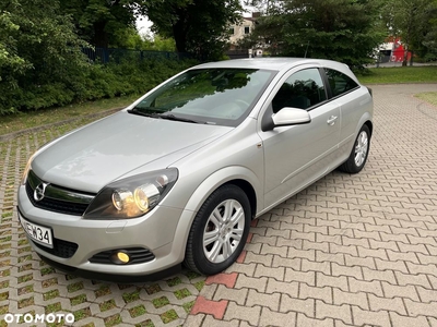 Opel Astra GTC 1.6