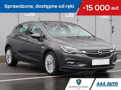 Opel Astra K Hatchback 5d 1.4 Turbo 125KM 2015