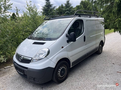 Opel Vivaro 2.0Dci Klima