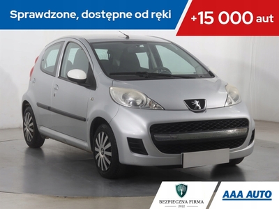 Peugeot 107 Hatchback 5d Facelifting 2012 1.0 VTI 68KM 2012