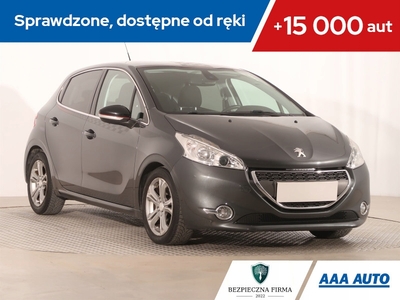 Peugeot 208 I Hatchback 3d 1.6 VTI 120KM 2012