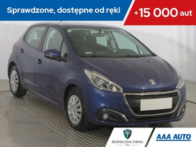 Peugeot 208 I Hatchback 5d Facelifting 1.2 PureTech 82KM 2016