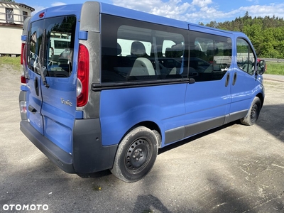 Renault Trafic 2.0 dCi 115 FAP Combi L2H1