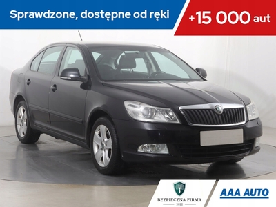 Skoda Octavia II Hatchback Facelifting 1.4 TSI 122KM 2011